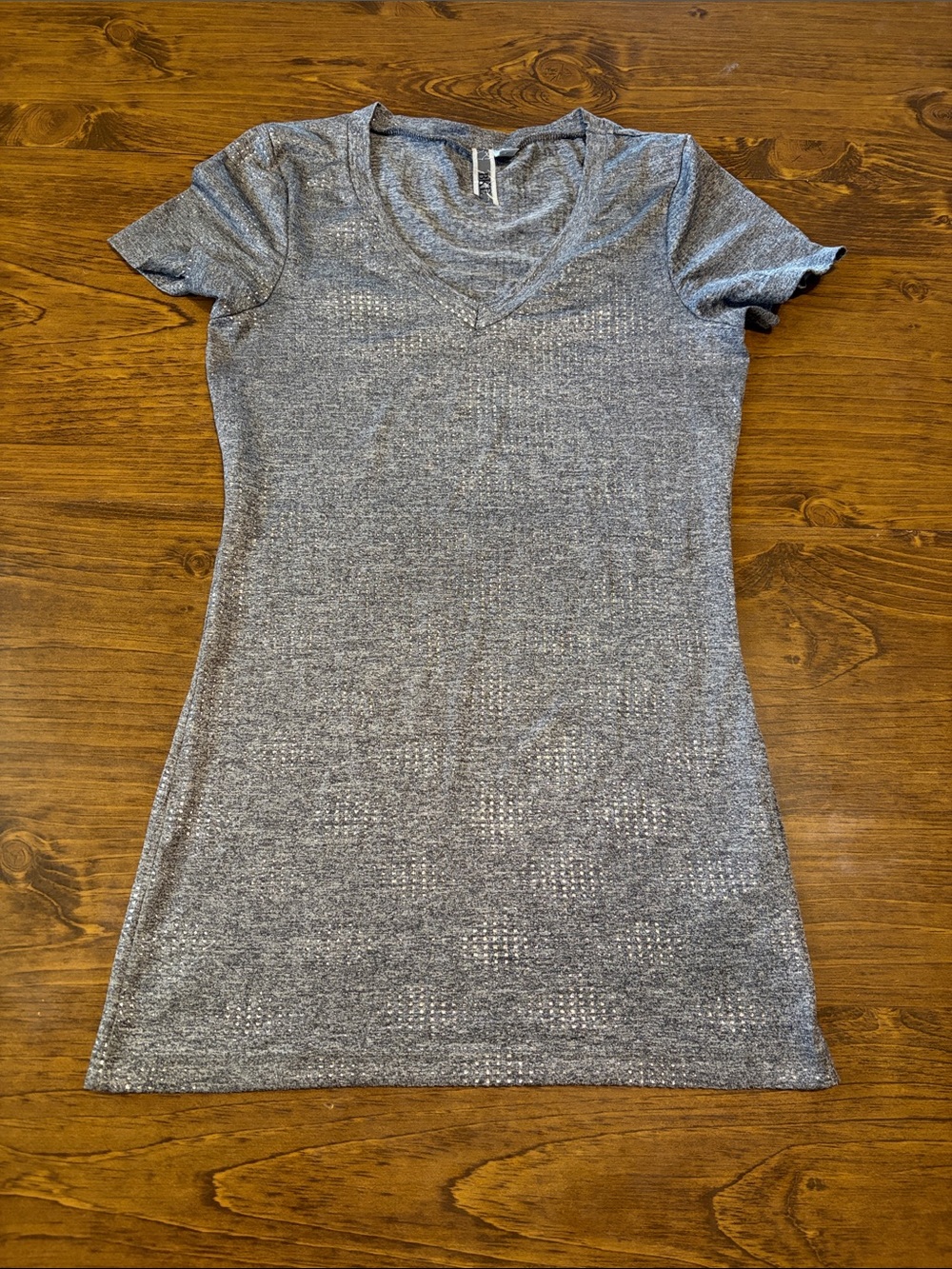 BKE Y2K Silver Metallic Shimmer Fitted V Neck Top S
